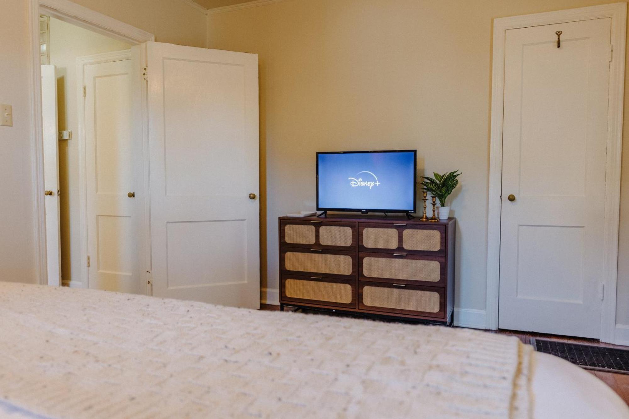 Historic Revival King Bed Liberty Bowl Memphis 893 Villa Ngoại thất bức ảnh